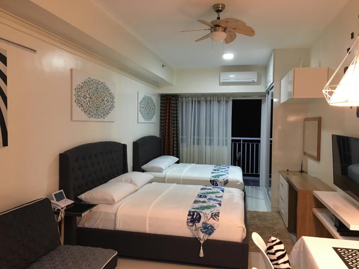 Breezy Wind 19Twentysix Apartment Tagaytay City Bagian luar foto